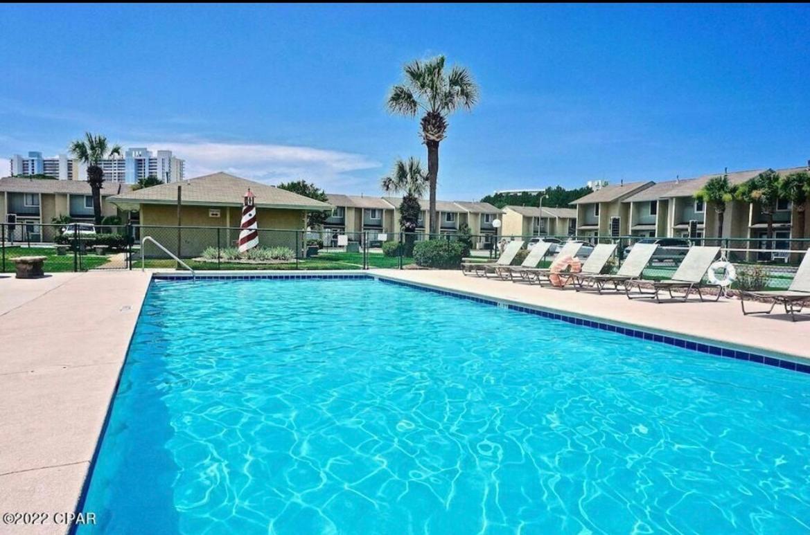 Sunny Daze, Desirable Kid Friendly Resort, 3 Minute Walk To The Beach, Resort Beachside Pool & Restaurant Panama City Beach Bagian luar foto